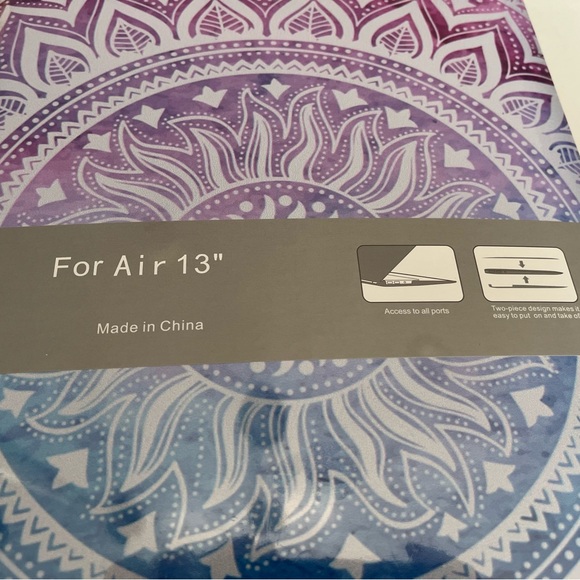 NWOT hard shell case for MacBook Air 13. - Picture 2 of 7